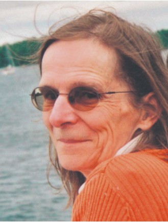 Annette (née Attenhofer) Hoesli