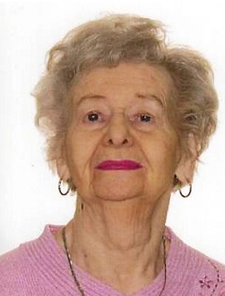 Mme Thérèse Carrière