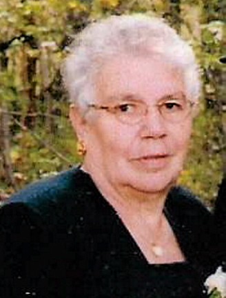 Mme Maria Arruda (née Sousa)