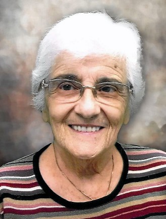 Mme Clémence Marchand