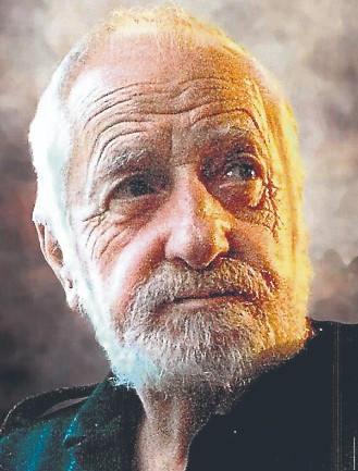 M. Étienne Laquerre