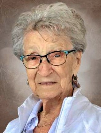 Mme Georgette Simard Savard