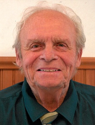 M. Victor Côté