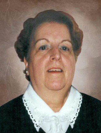 Mme Jacqueline Duchesne Dubé