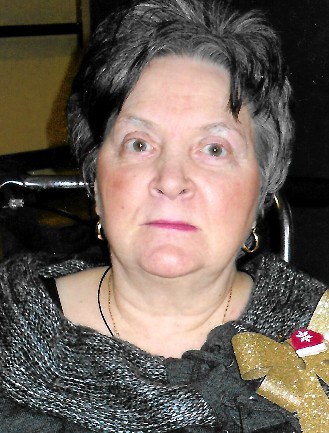 Mme Madeleine Blackburn
