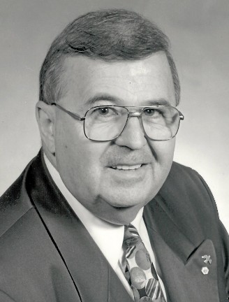 M. Jean-Pierre Paquette