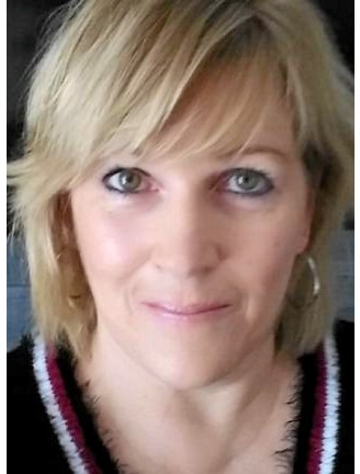 Mme Helene Girard