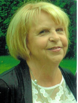 Mme Madeleine Dubé Fillion