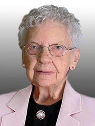 Mme Hénédine Tremblay Dallaire
