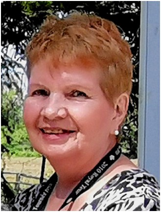Mme Carmen Rita Therrien