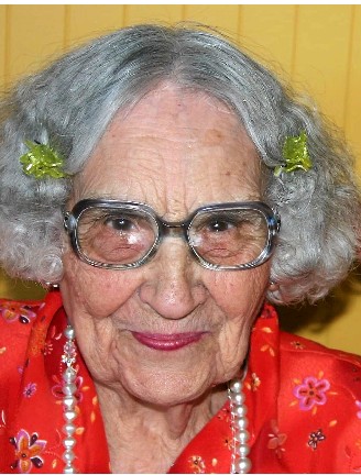 Mme Marie-Paule "Paulette" Savard