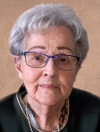Mme Lucette Tremblay Chayer