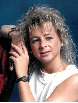 Mme Joan Potvin
