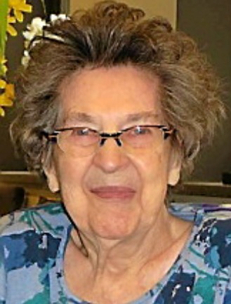Yvonne Poulin (née Saint-Mleux)