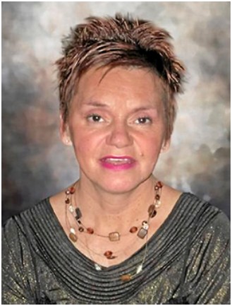 Mme Paulette Clément
