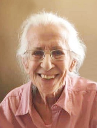Mme Armelle Bertrand née Nadon