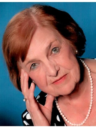 Mme Alma Gratton, née Joanette