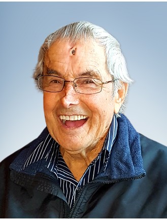 M. André Grenier