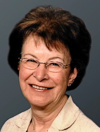 Mme Lucille Marcouiller Trépanier