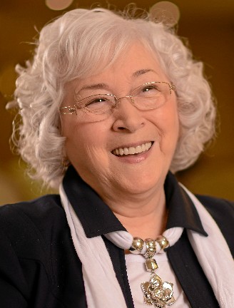 Mme Bertrade Laforest