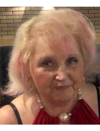 Mme Ginette St-Gelais Lavoie