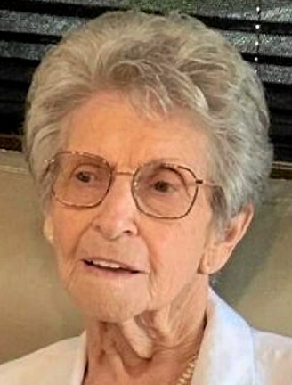 Mme Garda Simard (Blouin)