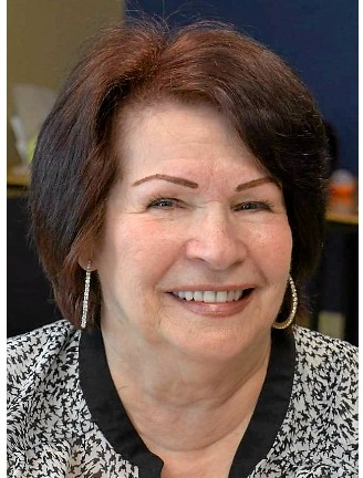 Mme Jocelyne Deschênes