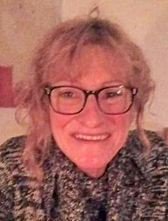 Mme Nicole Desbiens