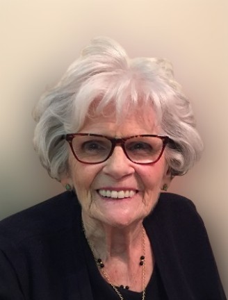 Mme Éliette Martin