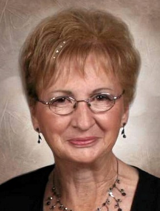 Mme Charlotte Vaillancourt