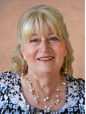 Mme Lucia Pageau