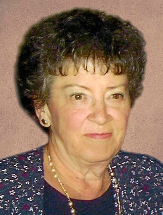 Mme Dina Renault