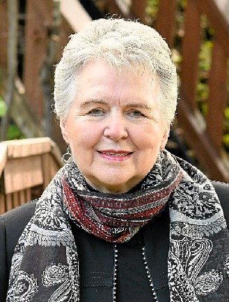 Mme Lauretta Lemay