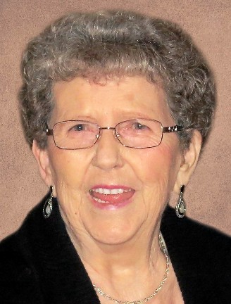 Mme Thérèse St-Gelais Salesse