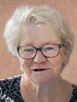 Mme Pâquerette Côté