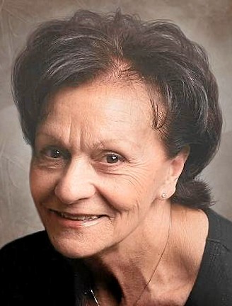 Lise Anaïs Roy (née Proulx)