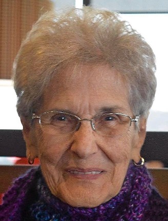 Mme Jacqueline Beauchamp Séguin