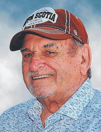 M. Léo Dupuis