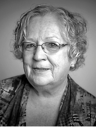 Mme Andrée Lamarche