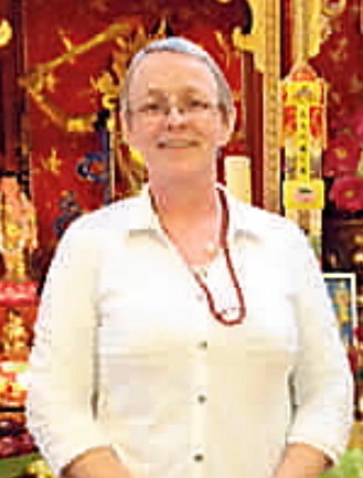 Yvette Labrecque