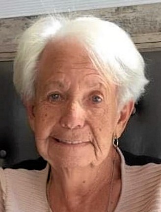 Mme Georgette Lajoie
