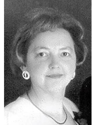 Mme Verna Hotte (née Trudeau)