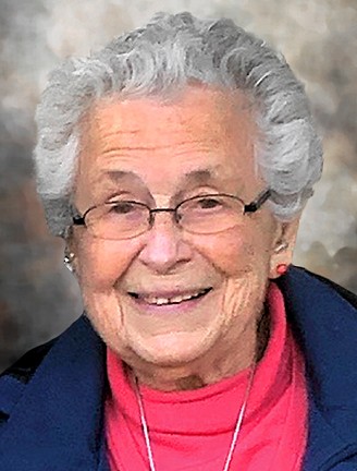Lucile Tresa (née Desnoyers)