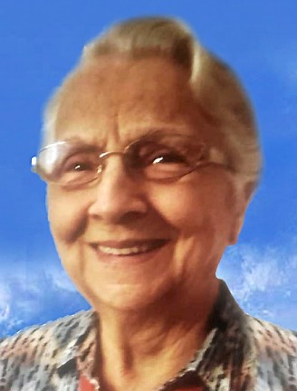 Mme Jeanne Lamothe Robitaille