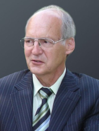 M. André Laporte