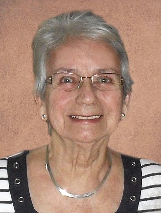 Mme Charlotte Landry