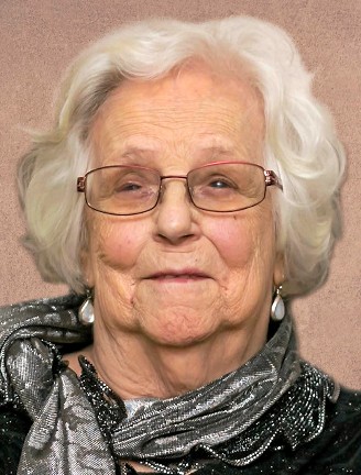 Mme Jeannine St-Gelais