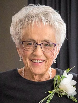 Mme Valéda Lapointe