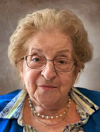 Mme Carmen Ouellet