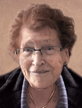 Mme Jeannette Gagné